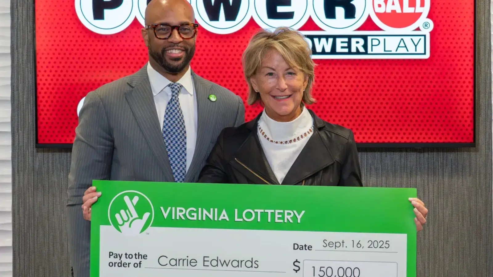 Numere Loto ghicite cu ajutorul ChatGPT. Ce a făcut câștigătoarea cu banii aduși de AI